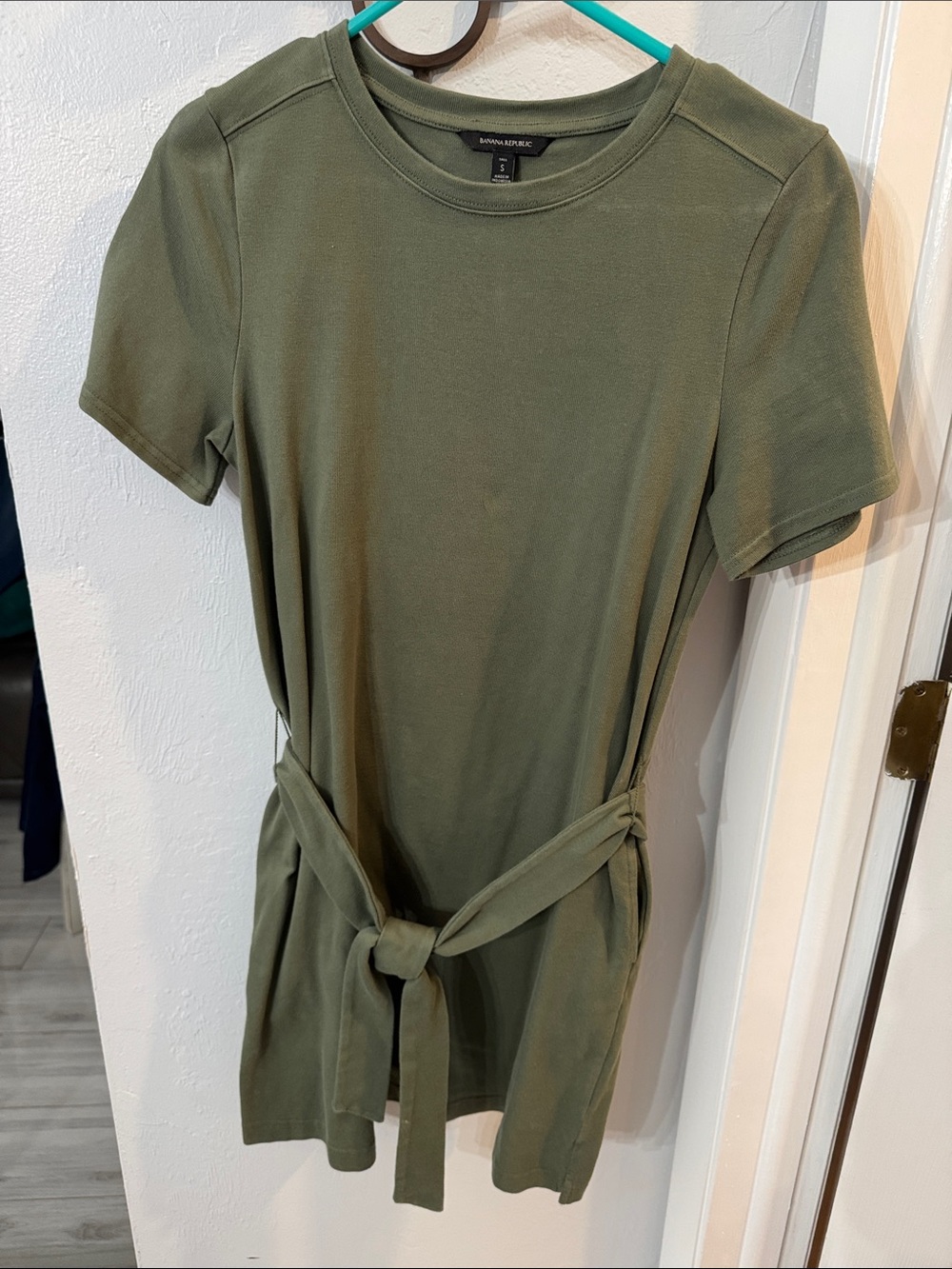 Banana Republic Olive Tie-Waist Short Sleeve Tunic Dress